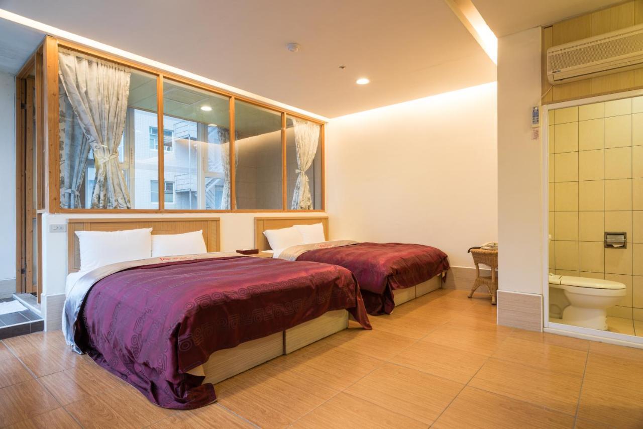 Crystal Hotel Renai Luaran gambar