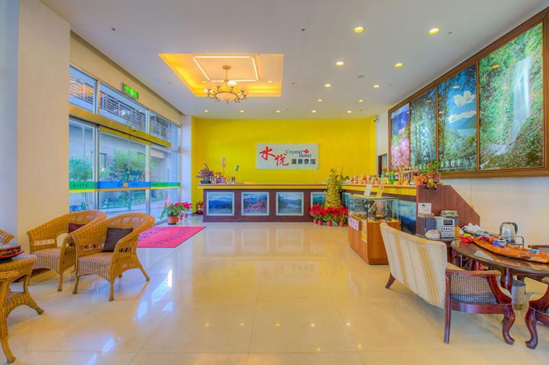 Crystal Hotel Renai Luaran gambar