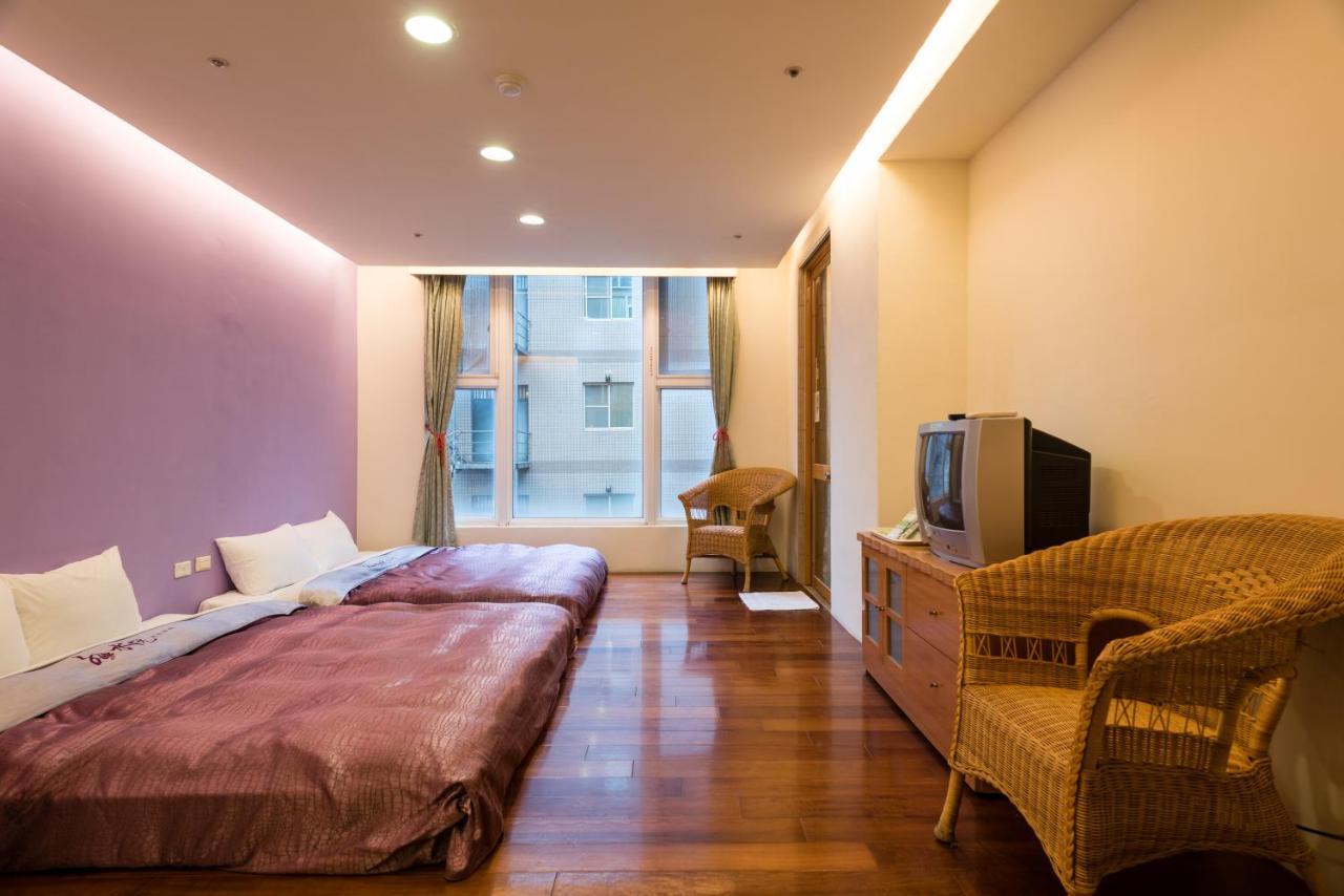 Crystal Hotel Renai Luaran gambar